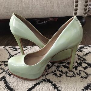 Pour la Victoire Irina Platform Pumps mint Size 9